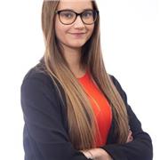Maestra titulada en Educación Primaria con dos años de experiencia.